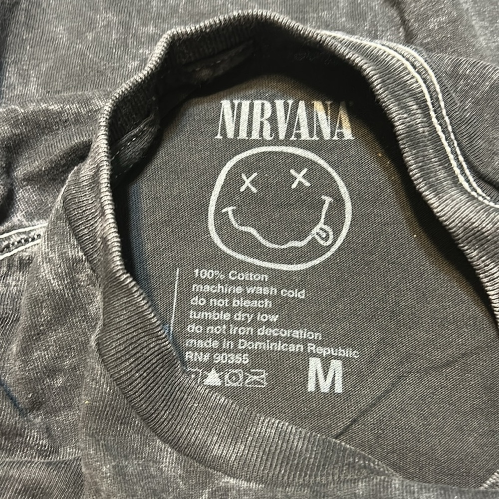 NIRVANA Black and Yellow Smiley Face Tee. NWOT - Picture 4 of 4
